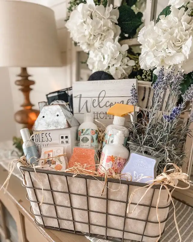DIY gift basket ideas beautiful themed
