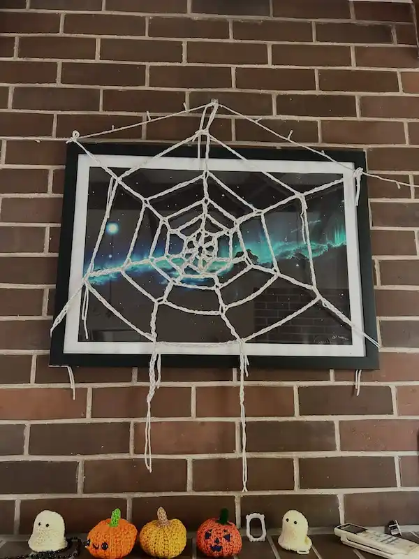 DIY Halloween decorations to make at home