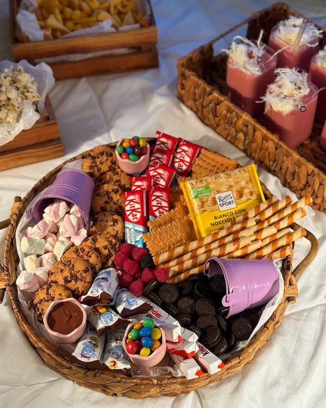 DIY gift basket ideas beautiful themed