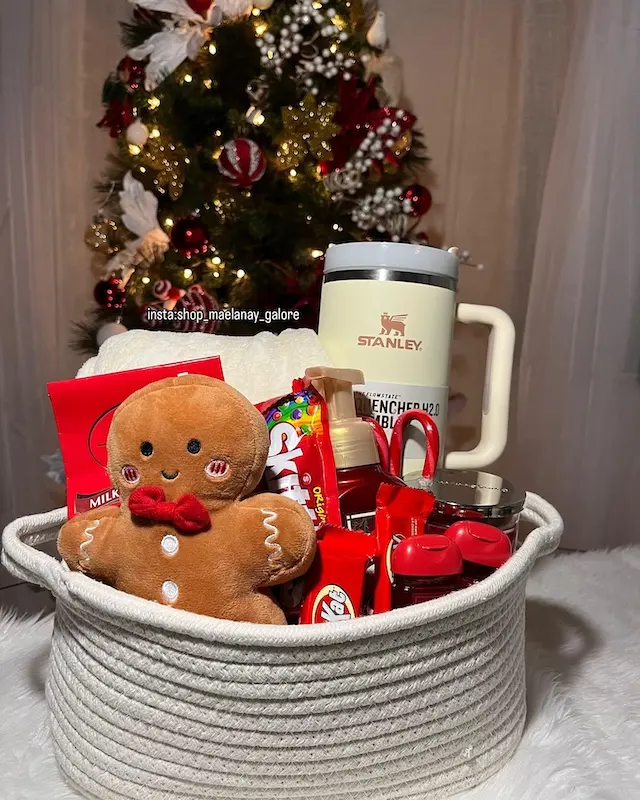 DIY gift basket ideas beautiful themed