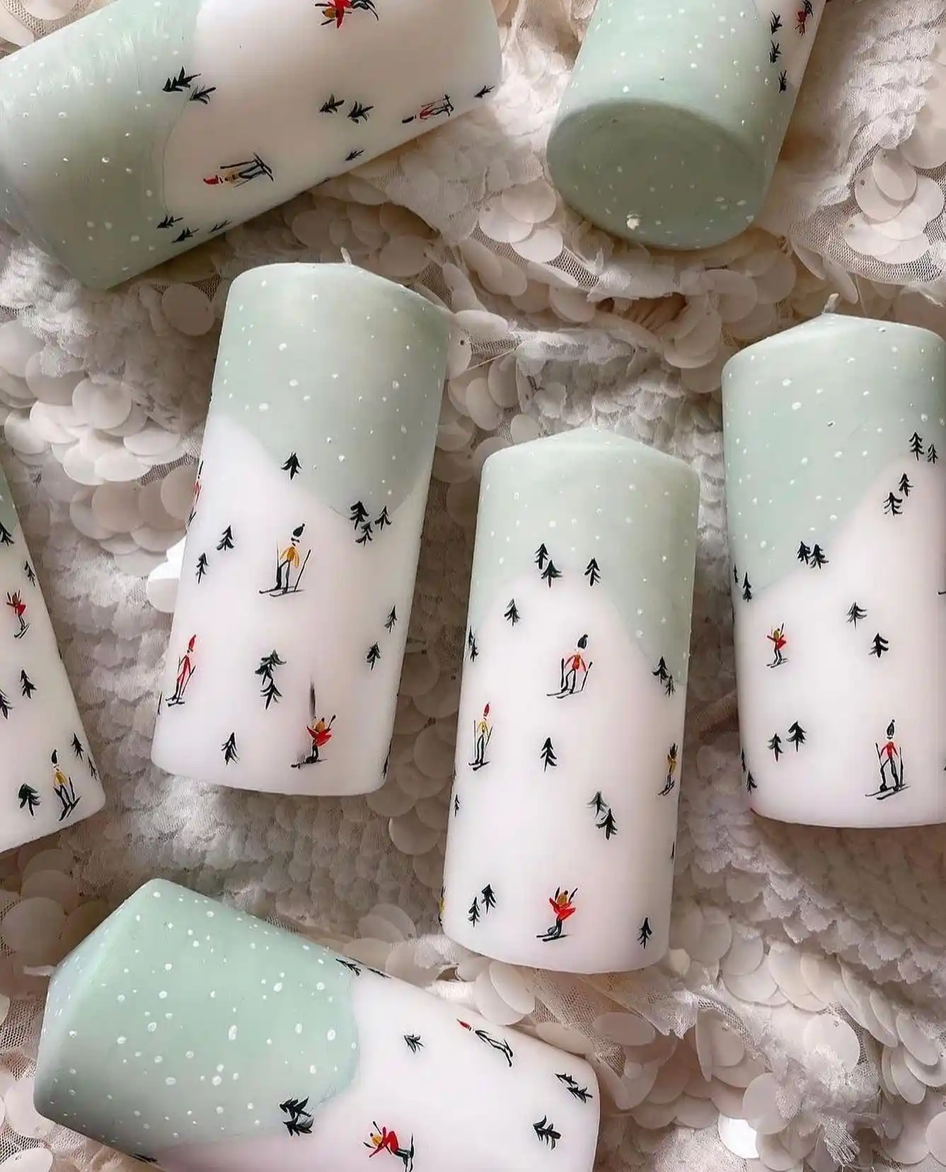 DIY Christmas candles homemade