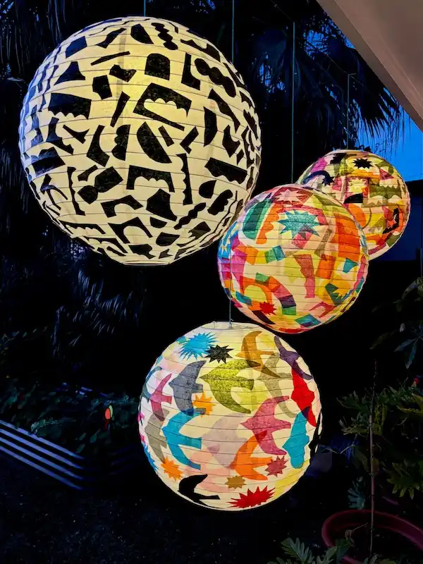 DIY paper Christmas ornaments