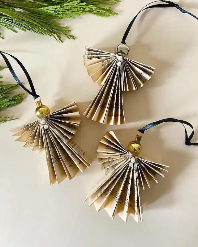 DIY paper Christmas ornaments