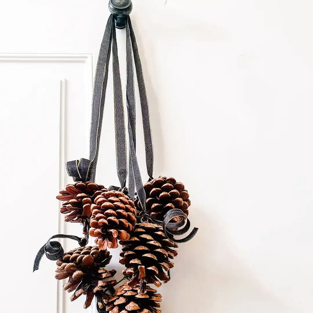 20 Best Natural Materials for Fall Decor Straight From Real Homes and Markets 2 best natural materials for fall decor