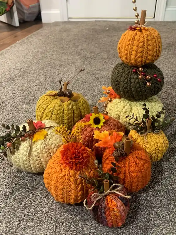 Fall Knitting Projects: 25 Cozy Autumn Makes for Beginners 4 fall knitting projects for beginners