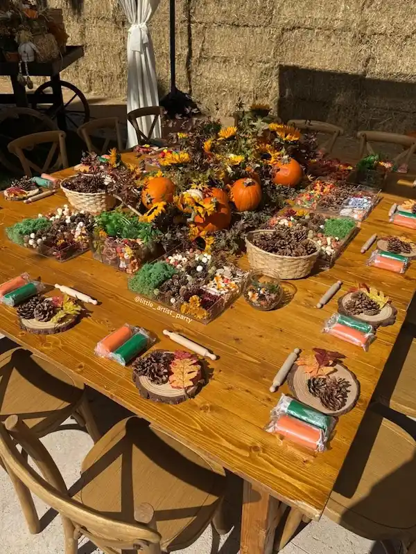 Thanksgiving DIY decor ideas harvest table