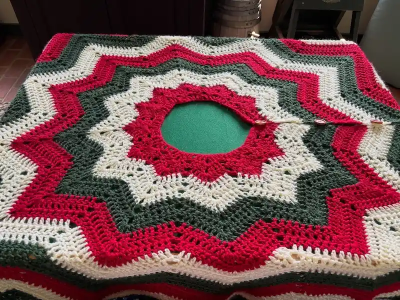 free Christmas crochet patterns beginner