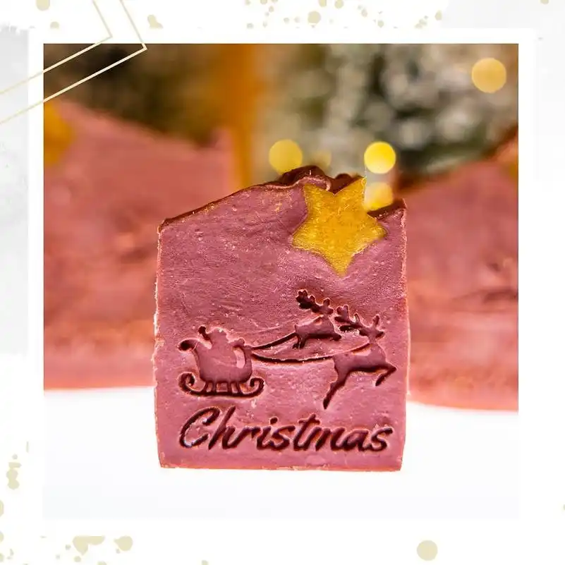 Christmas soap recipes festive DIY gifts