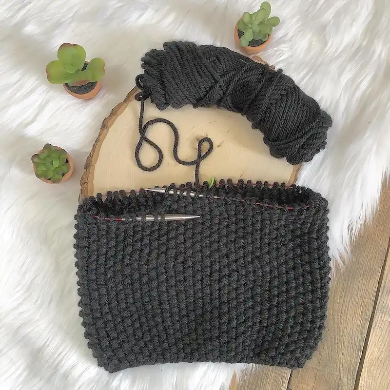 Fall Knitting Projects: 25 Cozy Autumn Makes for Beginners 11 fall knitting projects for beginners