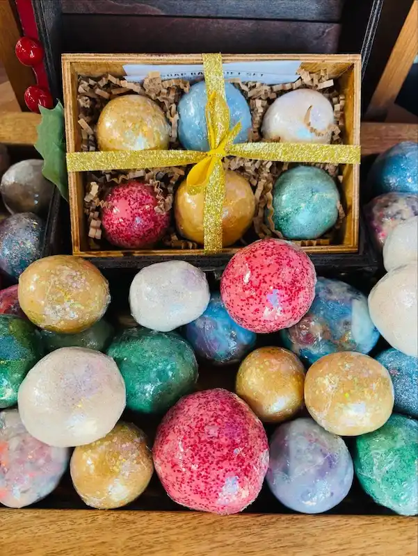 Christmas soap recipes festive DIY gifts