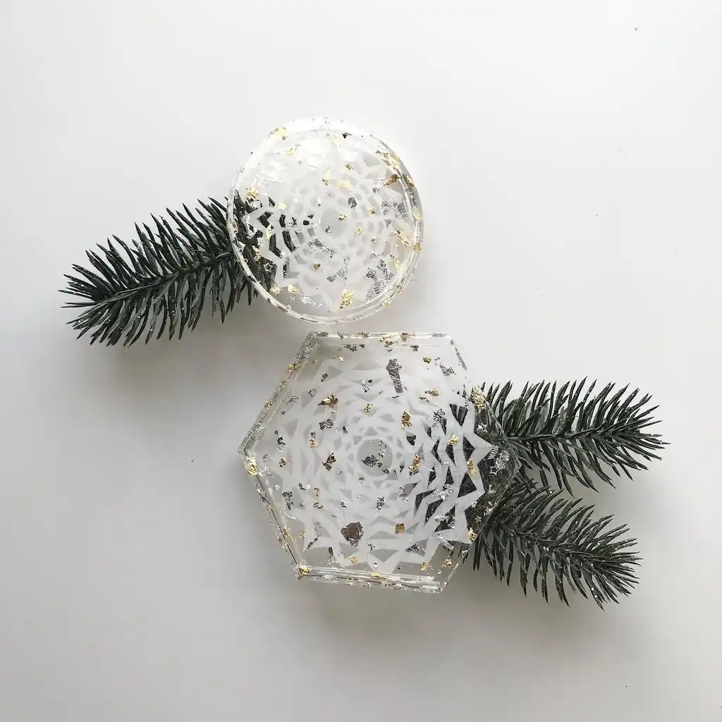 22 Holiday Resin Craft Ideas to Make and Gift This Season 4 holiday resin craft ideas to make and gift