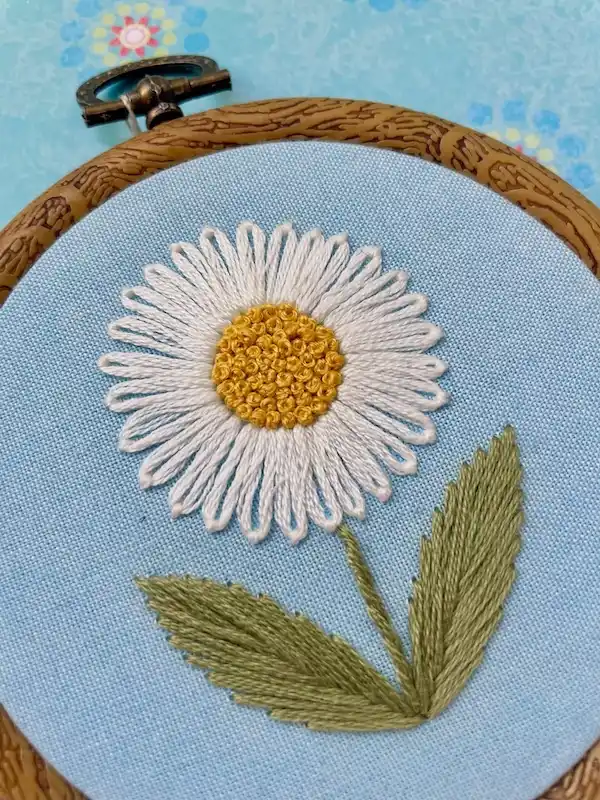 18 Easy Hand Embroidery Stitches to Take Your Craft Projects to the Next Level 10 hand embroidery stitches guide beginners photos