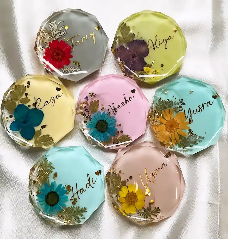 22 Holiday Resin Craft Ideas to Make and Gift This Season 20 holiday resin craft ideas to make and gift